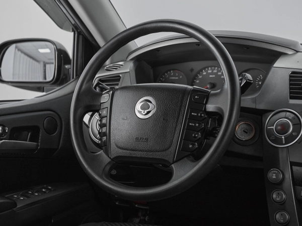 SsangYong Kyron, I Рестайлинг фото №10