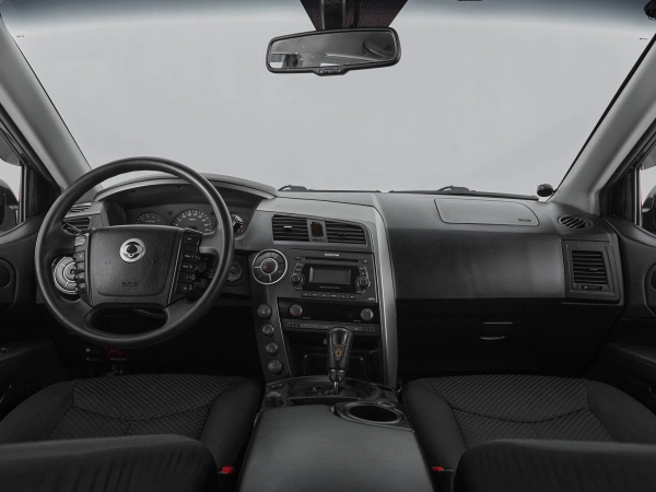 SsangYong Kyron, I Рестайлинг фото №8