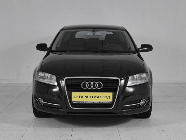 Audi A3, II (8P) Рестайлинг 2 фото №2
