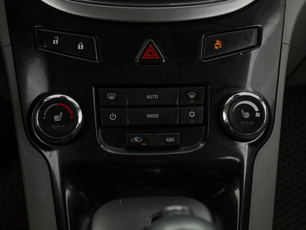 Chevrolet Orlando, I фото №17