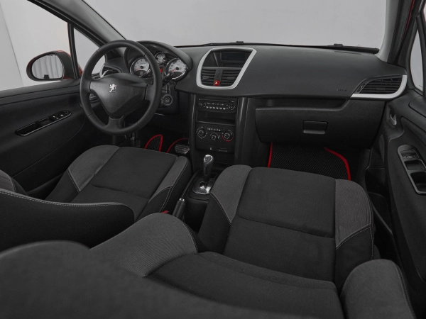 Peugeot 207, I Рестайлинг фото №7