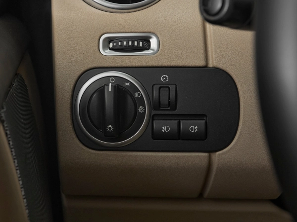 Land Rover Discovery, IV фото №15