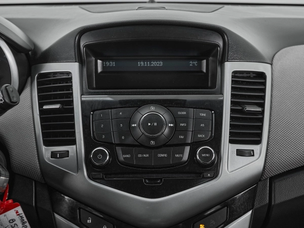 Chevrolet Cruze, I Рестайлинг фото №14