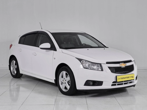 Chevrolet Cruze, I Рестайлинг фото №3