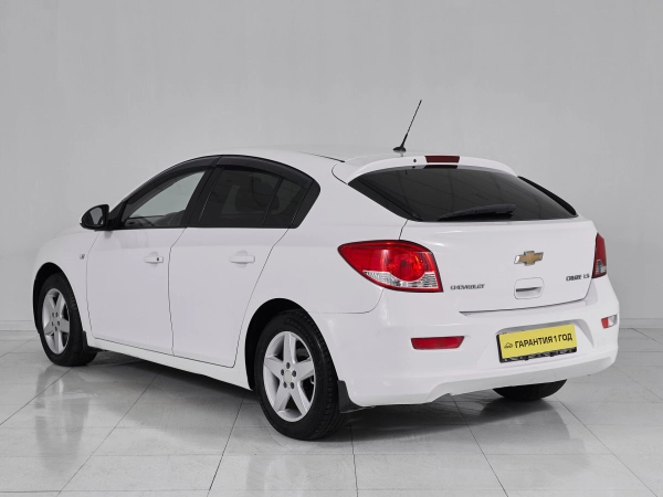 Chevrolet Cruze, I Рестайлинг фото №4