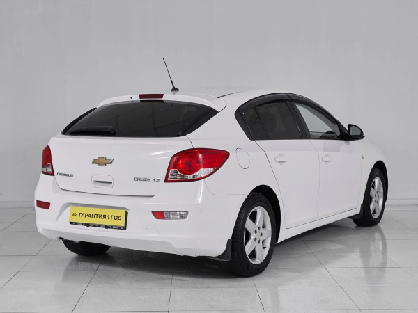 Chevrolet Cruze, I Рестайлинг фото №6