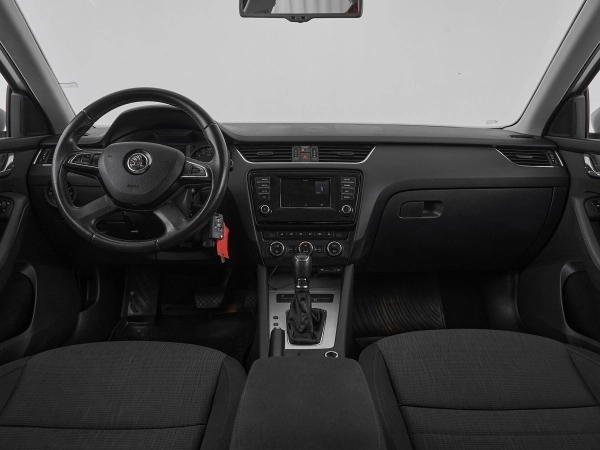 Skoda Octavia, III (A7) фото №8