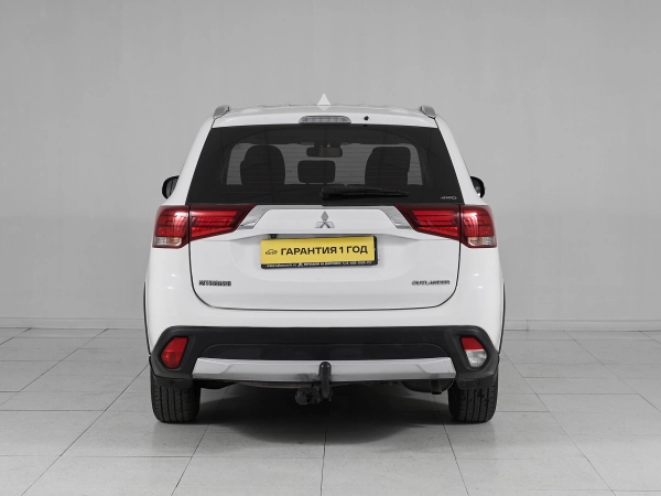 Mitsubishi Outlander, III Рестайлинг фото №5