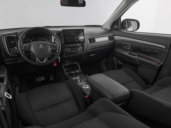 Mitsubishi Outlander, III Рестайлинг фото №7