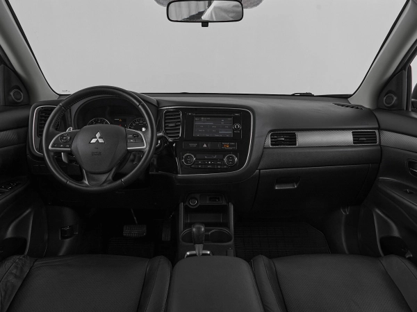Mitsubishi Outlander, III фото №7