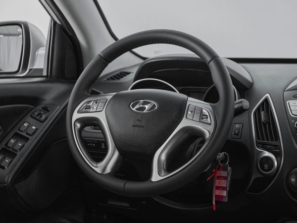 Hyundai ix35, I фото №10