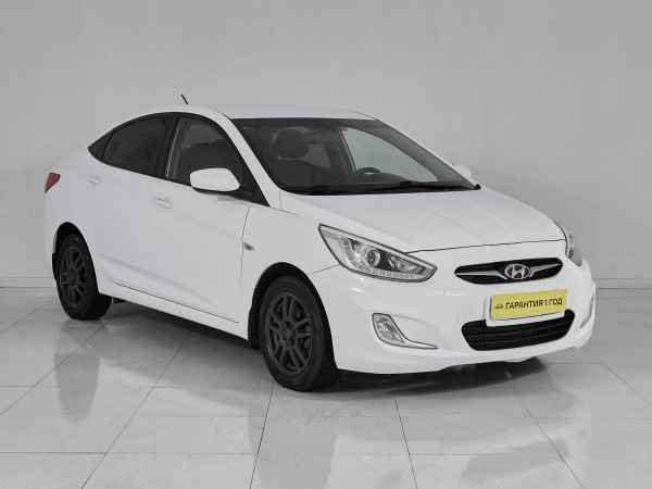 Hyundai Solaris, I фото №3