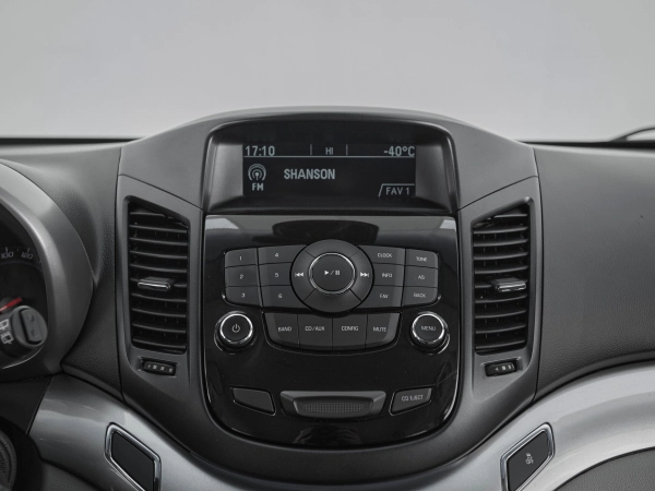 Chevrolet Orlando, I фото №15