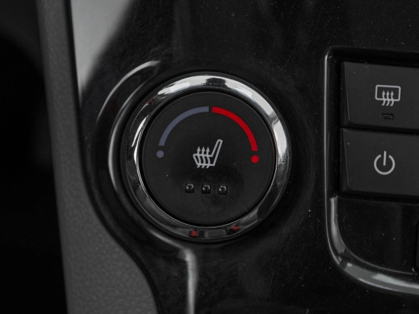 Chevrolet Orlando, I фото №17