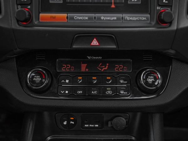 Kia Sportage, III фото №18