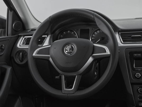 Skoda Rapid, I фото №10