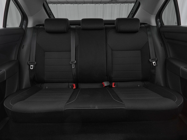 Skoda Rapid, I фото №17