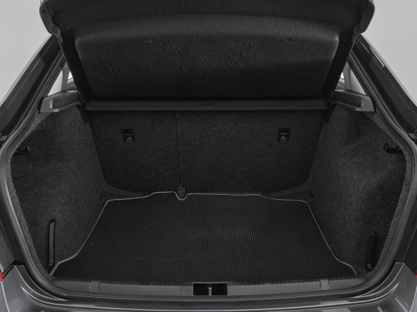 Skoda Rapid, I фото №18