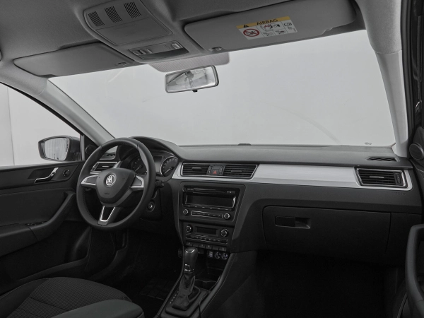 Skoda Rapid, I фото №9
