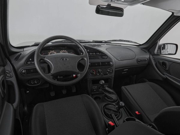 Lada (ВАЗ) Niva Travel, I фото №7