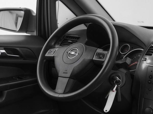 Opel Zafira, B фото №10