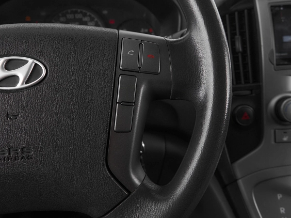 Hyundai Grand Starex, I фото №12