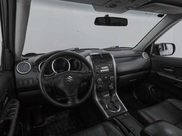 Suzuki Grand Vitara, II Рестайлинг фото №8
