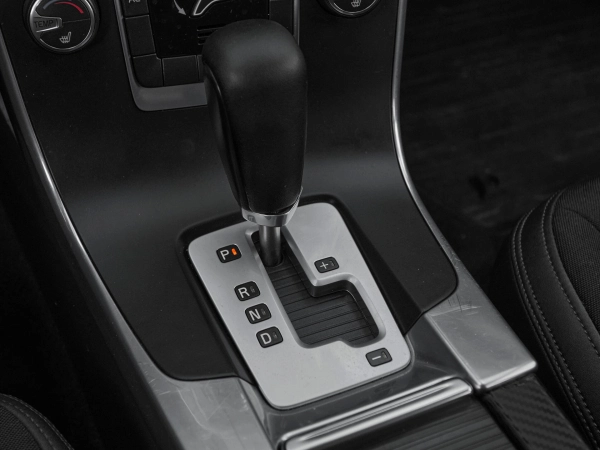 Volvo S60, II фото №16