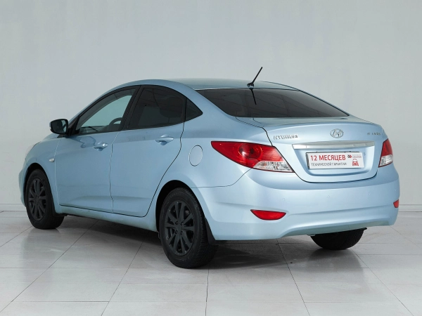 Hyundai Solaris, I фото №4