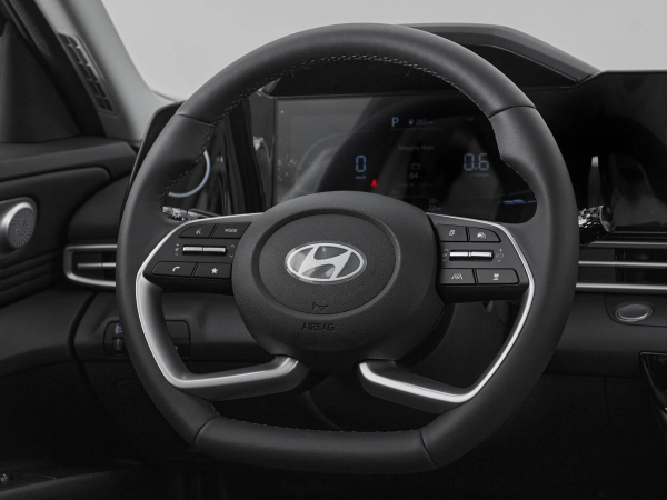Hyundai Elantra, VII (CN7) Рестайлинг фото №11