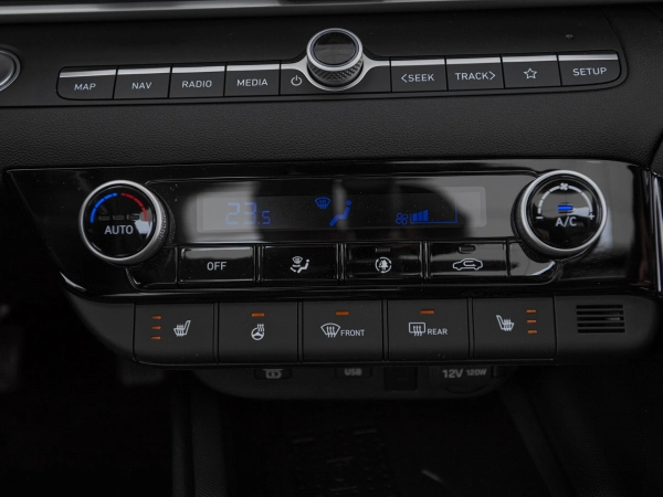 Hyundai Elantra, VII (CN7) Рестайлинг фото №18