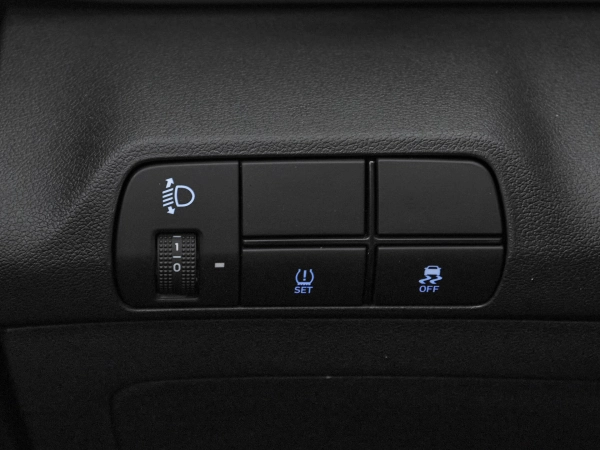 Hyundai Elantra, VII (CN7) Рестайлинг фото №16