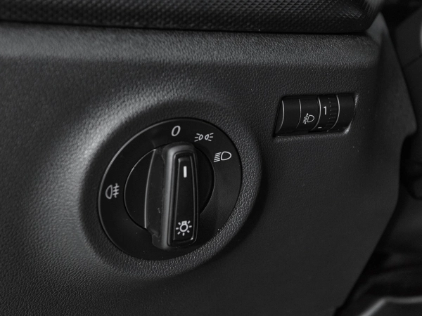 Volkswagen Polo, V Рестайлинг фото №14