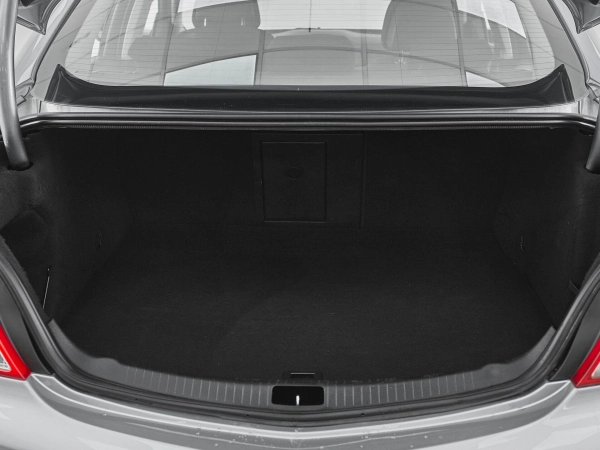 Opel Insignia, I фото №20