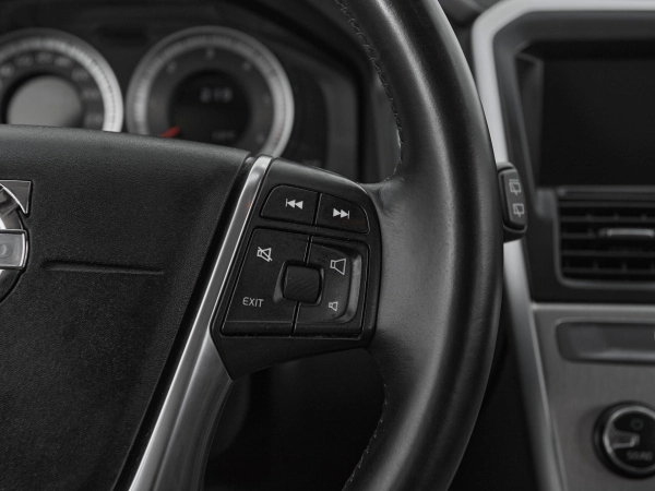 Volvo XC60, I фото №12