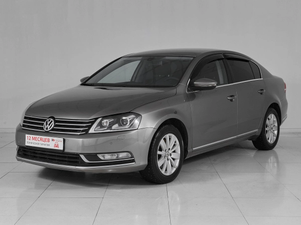 Volkswagen Passat, B7 фото №1