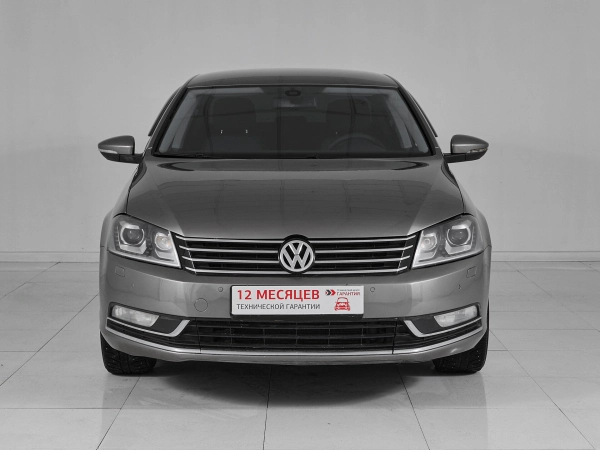 Volkswagen Passat, B7 фото №2