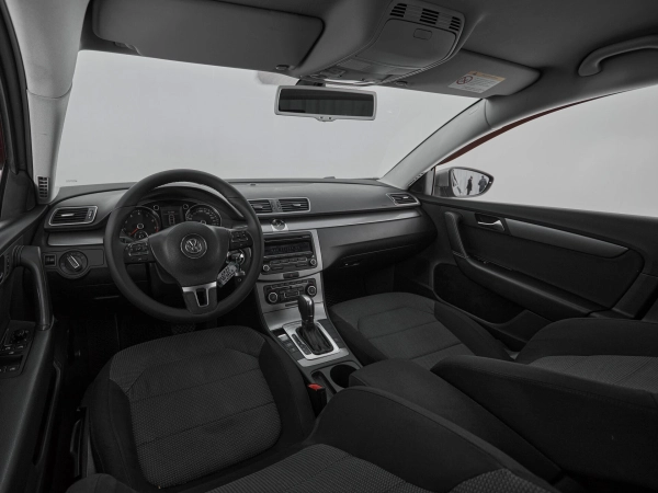 Volkswagen Passat, B7 фото №7