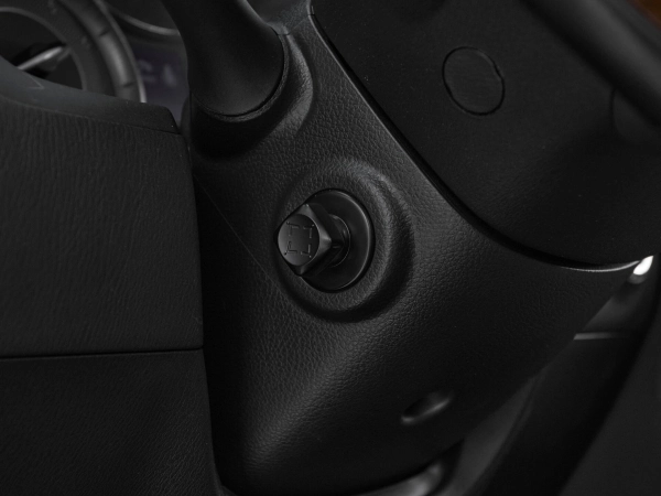 Infiniti QX56, II фото №14