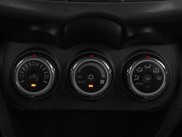 Mitsubishi ASX, I Рестайлинг фото №18