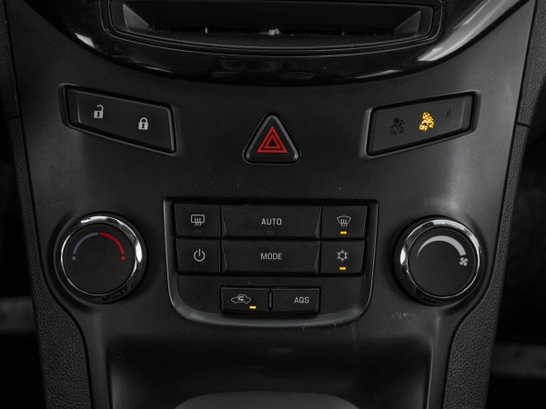 Chevrolet Orlando, I фото №14