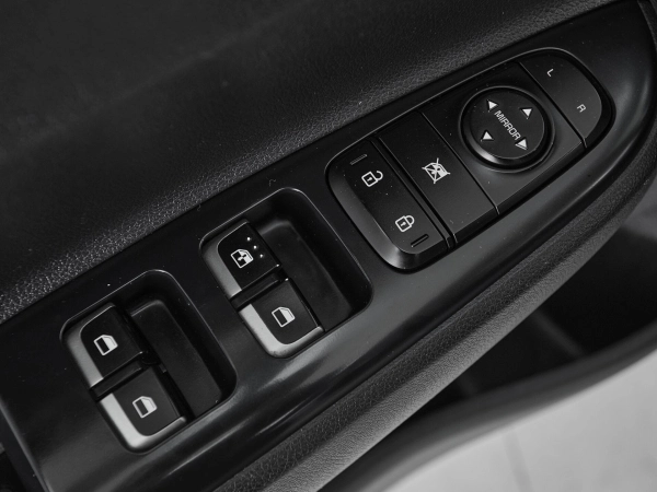 Kia Rio, IV фото №11