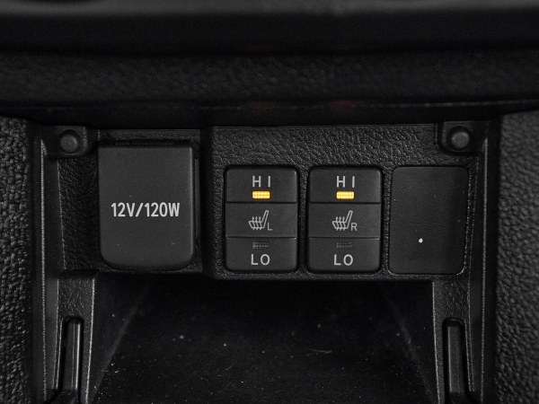Toyota Corolla, XI (E160, E170, E180) фото №19