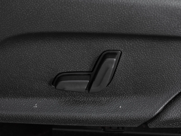 Mercedes-Benz C-Класс, IV (W205) фото №18