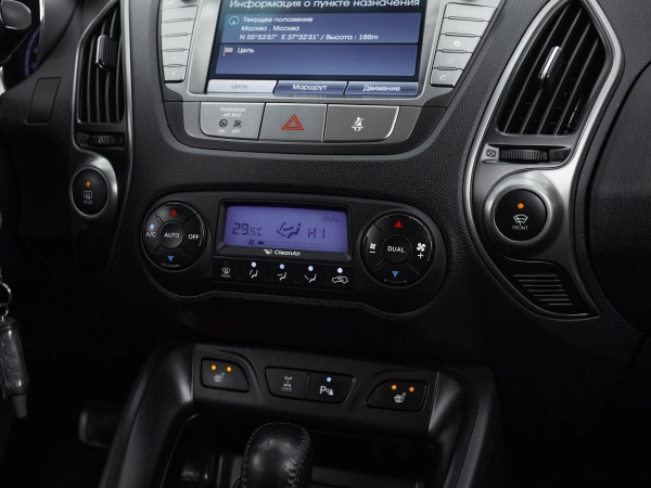 Hyundai ix35, I Рестайлинг фото №18