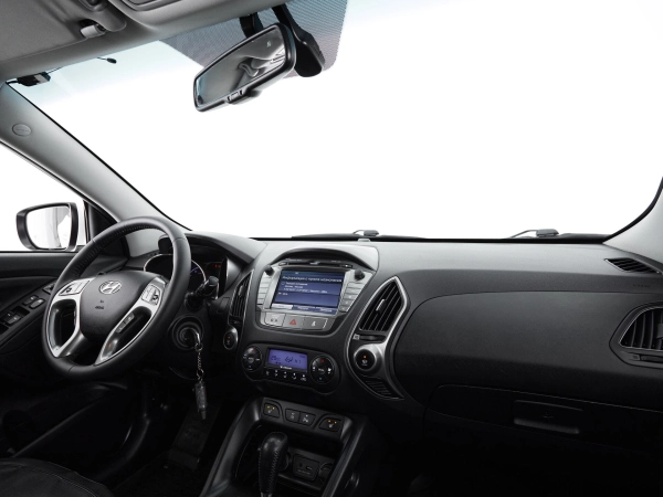Hyundai ix35, I Рестайлинг фото №8