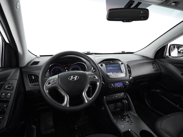 Hyundai ix35, I Рестайлинг фото №9