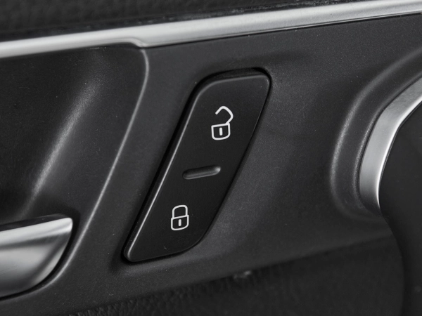 Volkswagen Passat, B7 фото №12