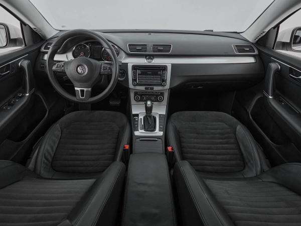 Volkswagen Passat, B7 фото №8