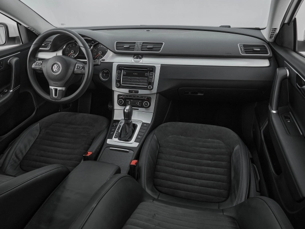 Volkswagen Passat, B7 фото №9